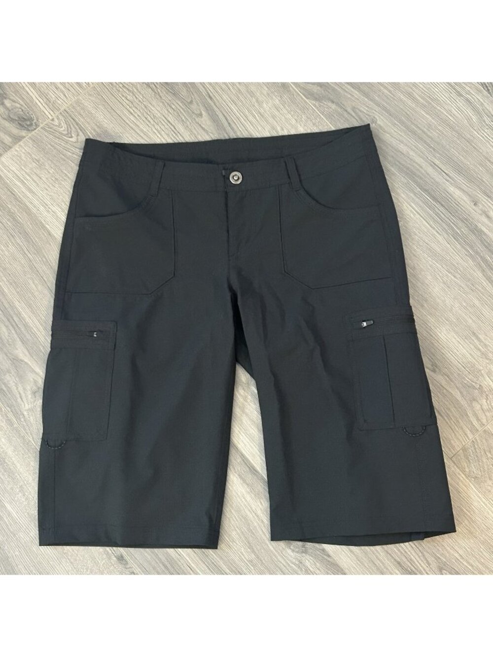 Kuhl Cargo Shorts Womens 8 Black Kurve Hiking Travel Adjustable Bermuda Gorpcore